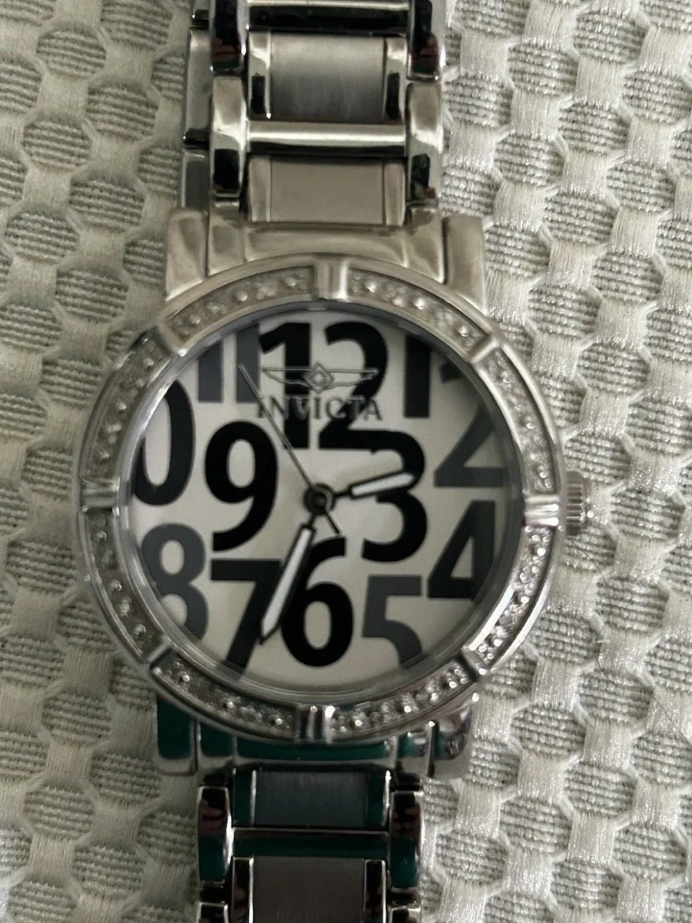 Invicta Wildflower Watch Scattered Number Dial Crystals Silver Steel 10673 NWOT